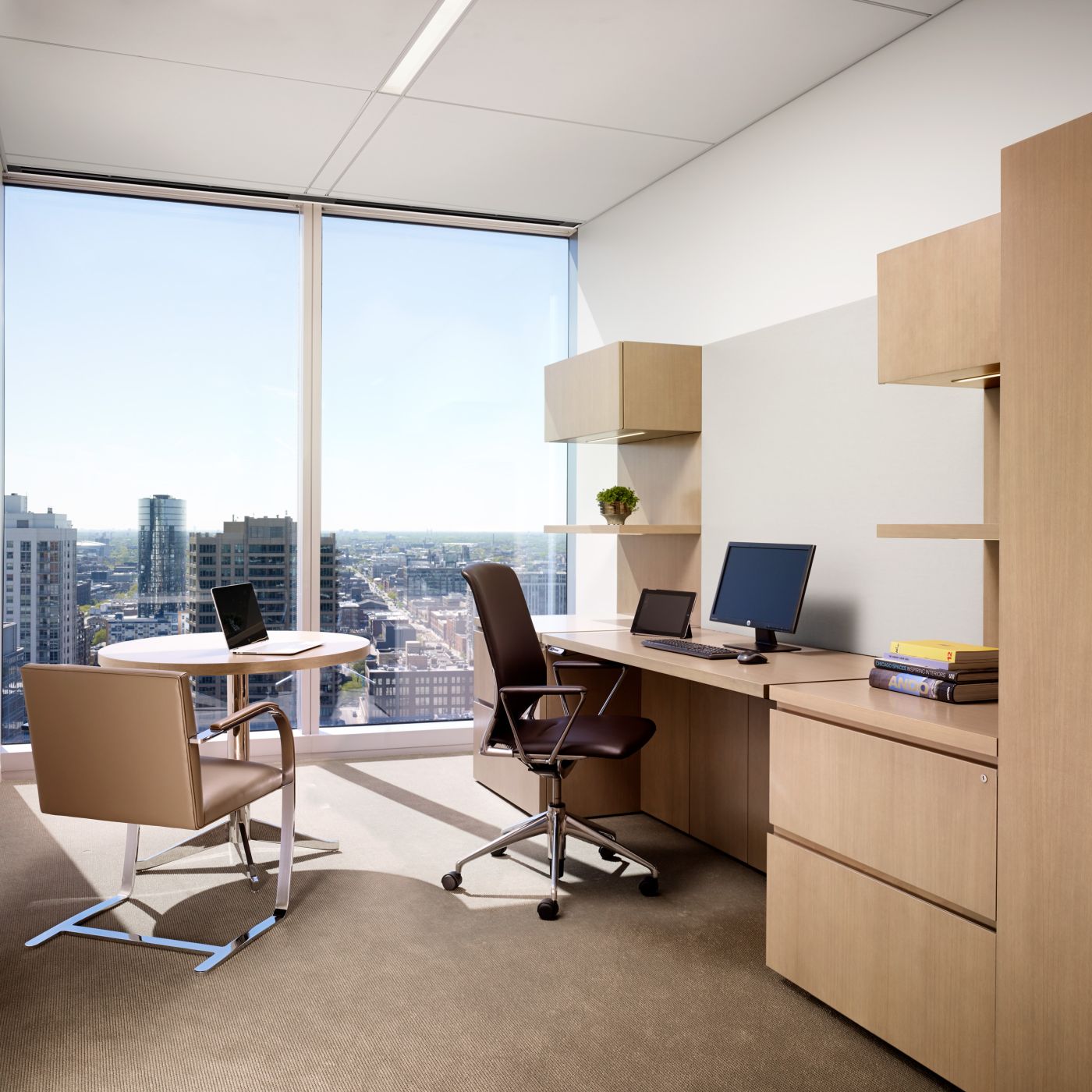 NEW MILLENNIA private office in anigre with an adjustable-height worksurfaces. 36